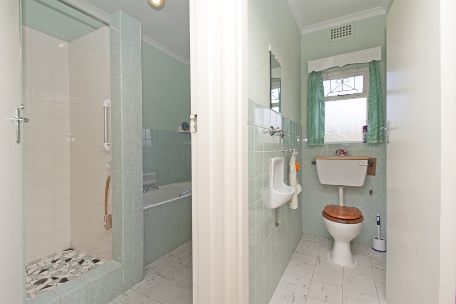 3 Bedroom Property for Sale in Fish Hoek Western Cape